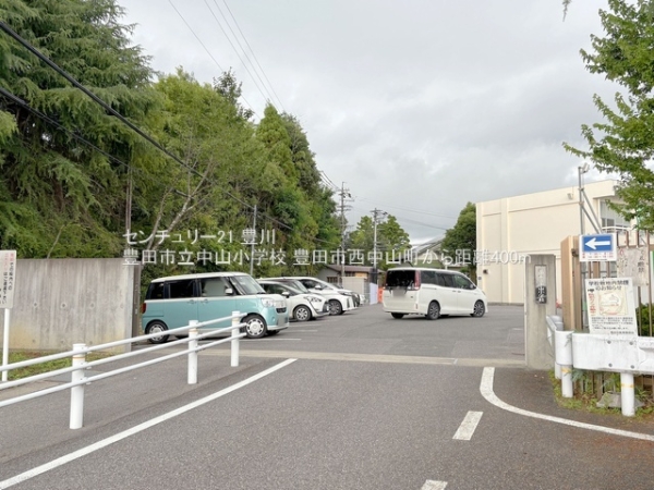豊田市西中山町辻貝戸の新築一戸建(豊田市立中山小学校)