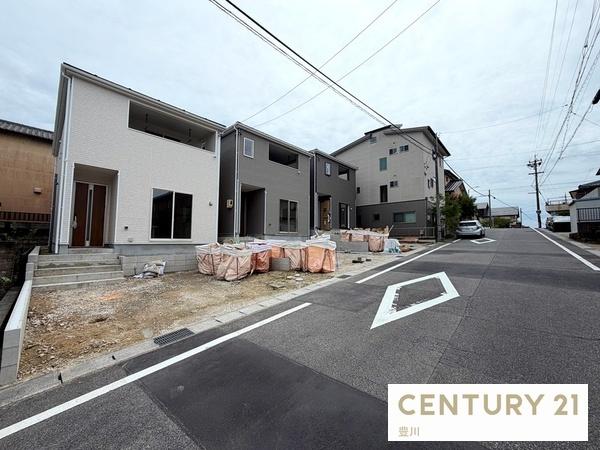 岡崎市中町字東丸根の新築一戸建