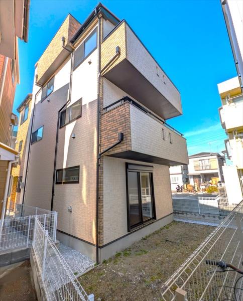 金沢区洲崎町　新築一戸建て全２棟A棟