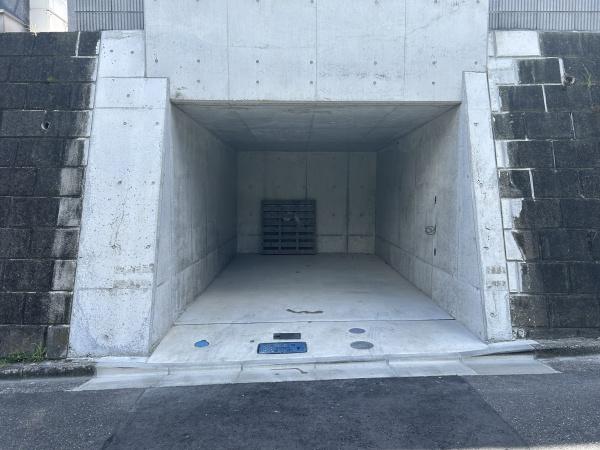 金沢区釜利谷西１丁目　新築一戸建て全１棟