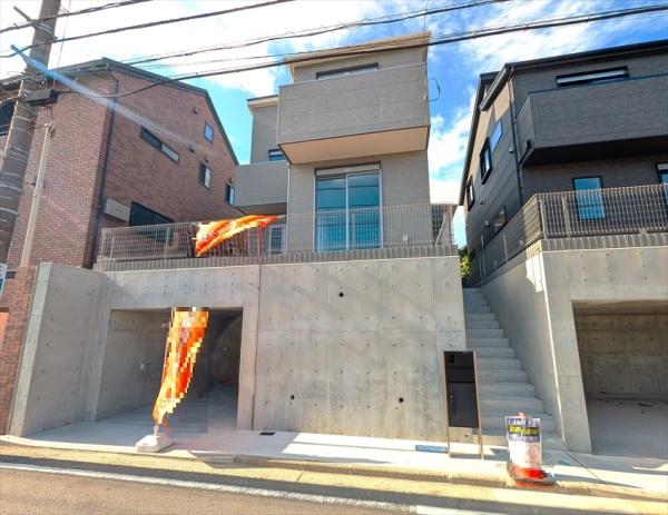 金沢区富岡西７丁目　新築一戸建て全２棟B棟