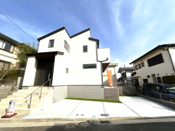 金沢区西柴２丁目　新築一戸建て全１棟