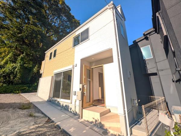 磯子区滝頭１丁目　新築一戸建て全１棟