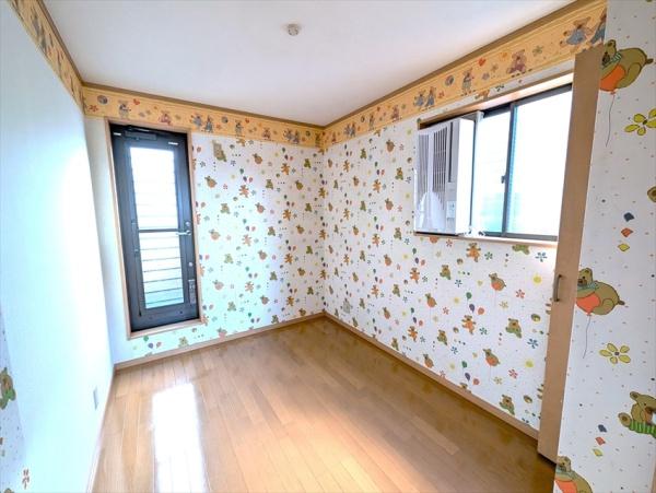 横浜市南区清水ケ丘の中古一戸建て(洋室)