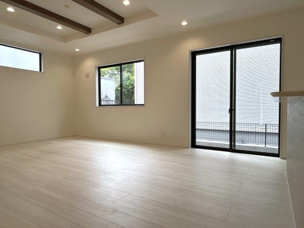 金沢区柳町　新築一戸建て全２棟１号棟