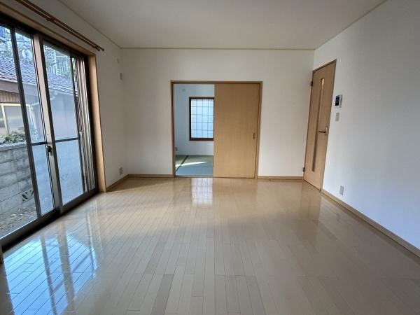 金沢区六浦東１丁目　中古一戸建て