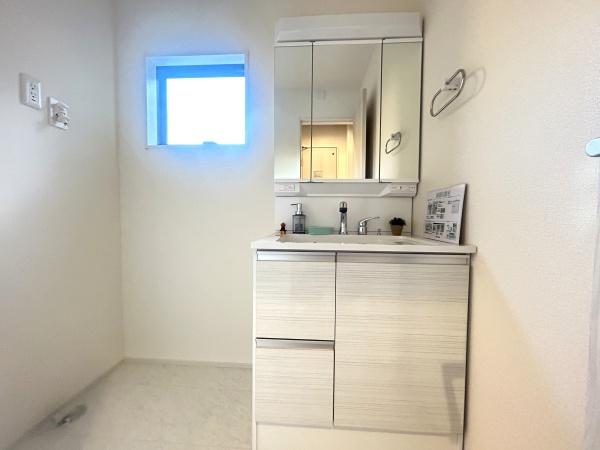 栄区桂台南２丁目　新築一戸建て全１棟