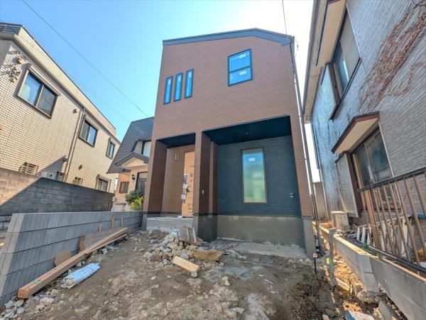 金沢区六浦南２丁目　新築一戸建て全１棟
