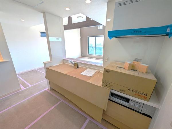 金沢区六浦南２丁目　新築一戸建て全１棟