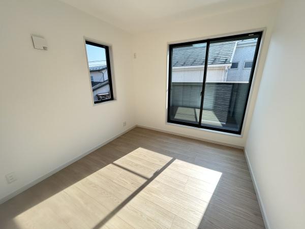 戸塚区深谷町　新築一戸建て全１棟