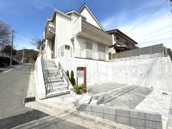 金沢区釜利谷西３丁目　新築一戸建て全１棟