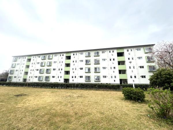 上中里団地２０号棟