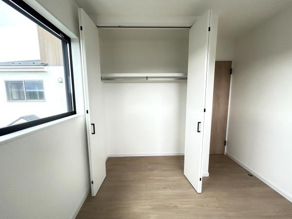 金沢区西柴２丁目　新築一戸建て全２棟B号棟