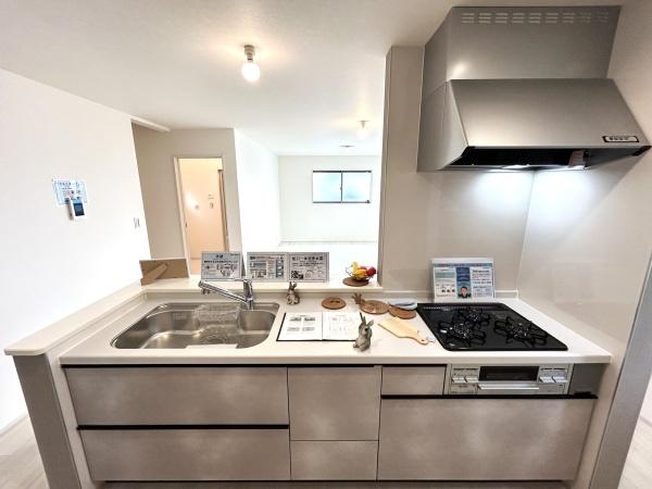 金沢区六浦３丁目　新築一戸建て全２棟１号棟