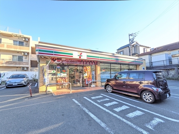 キャッスル上大岡(セブンイレブン横浜別所南店)