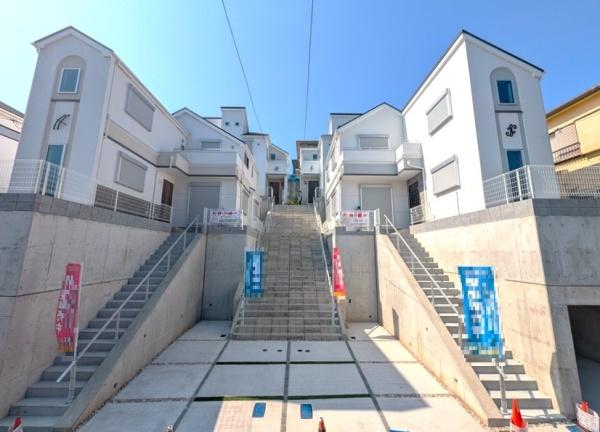 港南区東永谷３丁目　新築一戸建て全４棟３号棟