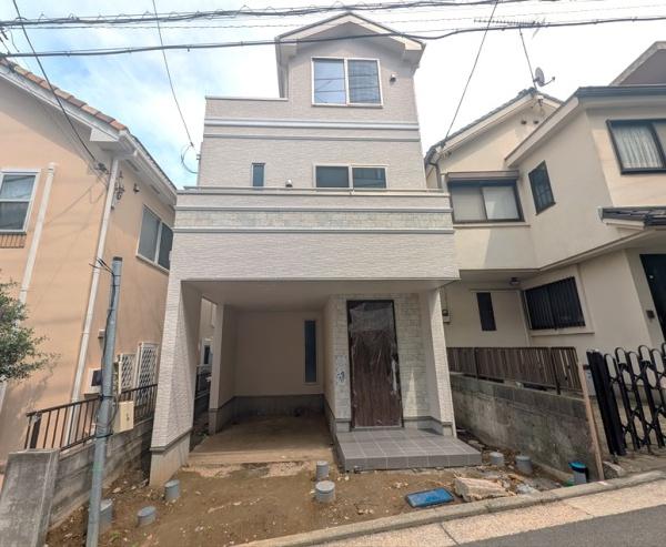金沢区富岡西７丁目　新築一戸建て全１棟