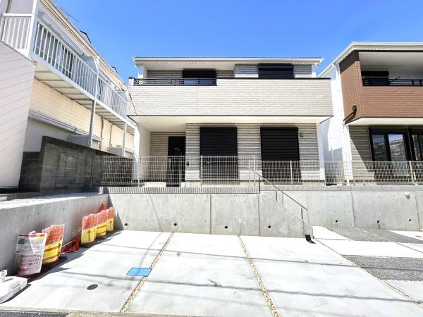 横須賀市浜見台１丁目　新築一戸建て全２棟１号棟