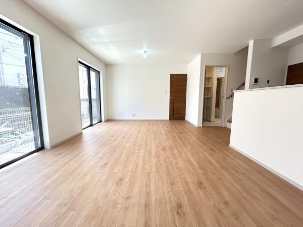 横須賀市浜見台１丁目　新築一戸建て全２棟１号棟