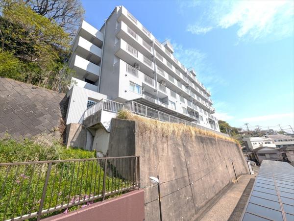 サンピア杉田