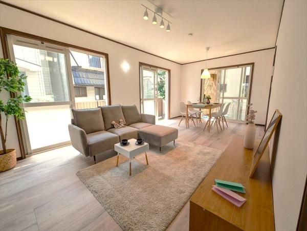 磯子区岡村３丁目　中古一戸建て