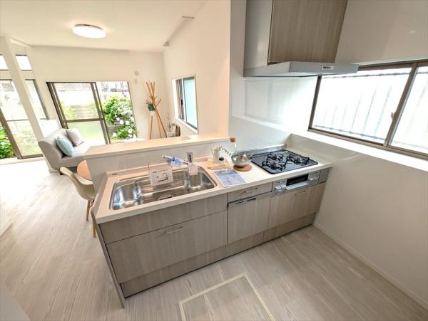 横浜市磯子区杉田２丁目の中古一戸建て