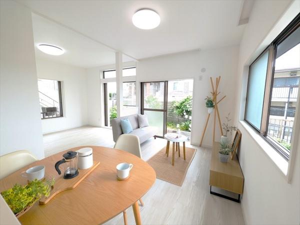 横浜市磯子区杉田２丁目の中古一戸建て