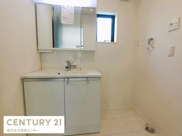 金沢区西柴２丁目　新築一戸建