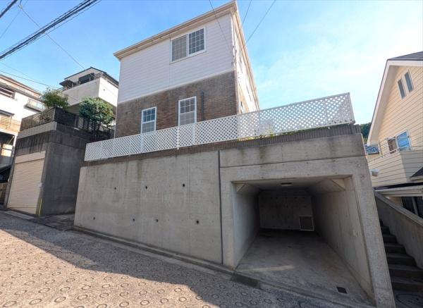 横浜市磯子区岡村１丁目の中古一戸建て