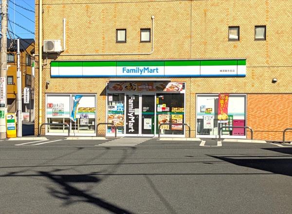 クリオ横須賀中央5番館(ファミリーマート横須賀衣笠店)