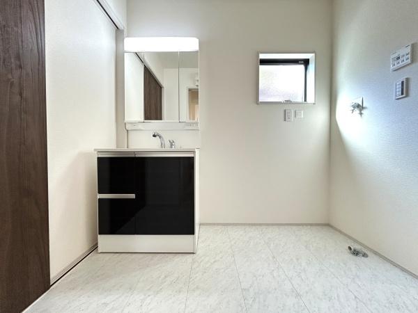 逗子市沼間５丁目　新築一戸建て全２棟２号棟