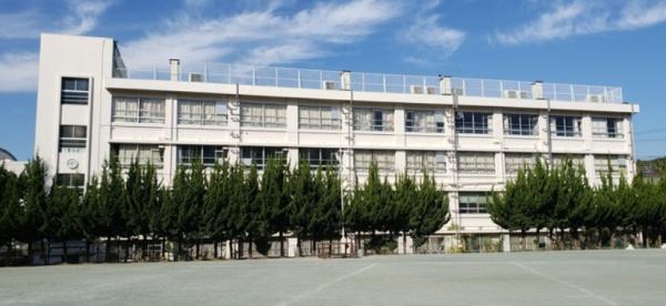 逗子市沼間3丁目の中古一戸建て(逗子市立沼間小学校)