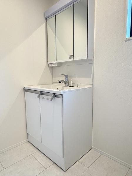 金沢区高舟台1丁目 新築一戸建て全1棟(洗面台・洗面所)