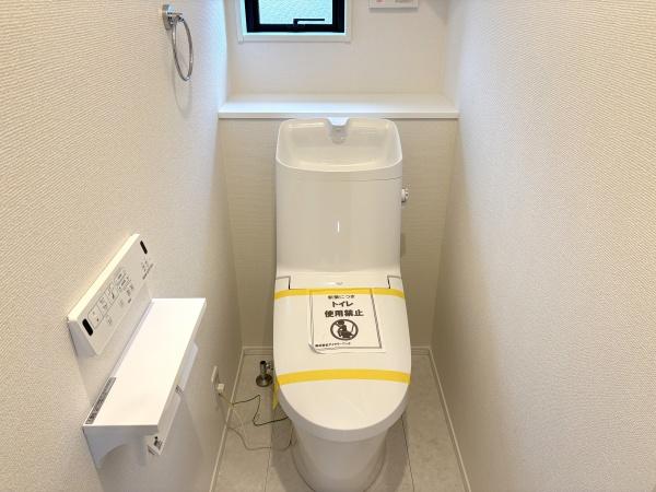 金沢区高舟台1丁目 新築一戸建て全1棟(トイレ)