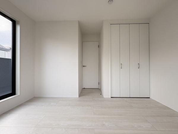 金沢区高舟台1丁目 新築一戸建て全1棟(洋室)