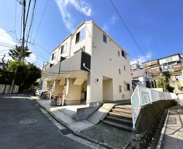 横浜市磯子区滝頭１丁目の中古一戸建て
