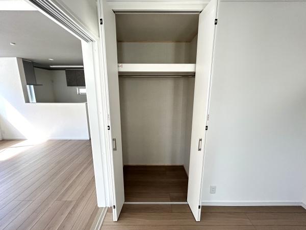 鎌倉市今泉３丁目　新築一戸建て全３棟B号棟