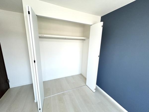 県ドリームハイツ17号棟(収納)