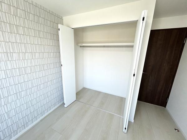 県ドリームハイツ17号棟(収納)