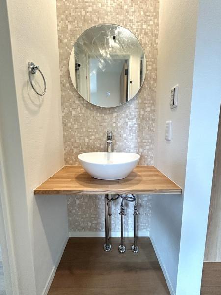 栄区野七里１丁目　新築一戸建て全１棟