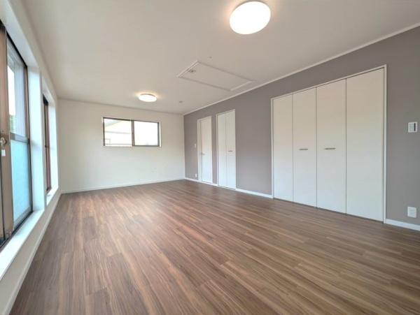 横浜市南区大岡4丁目の中古一戸建て(寝室)