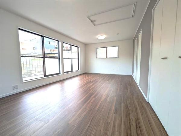 横浜市南区大岡4丁目の中古一戸建て(寝室)