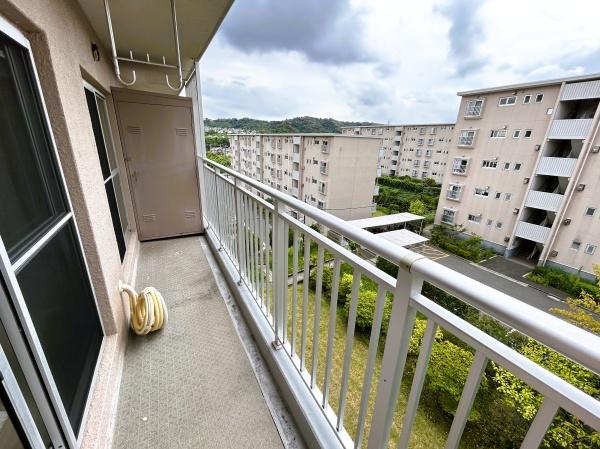 上郷西ヶ谷団地１２号棟