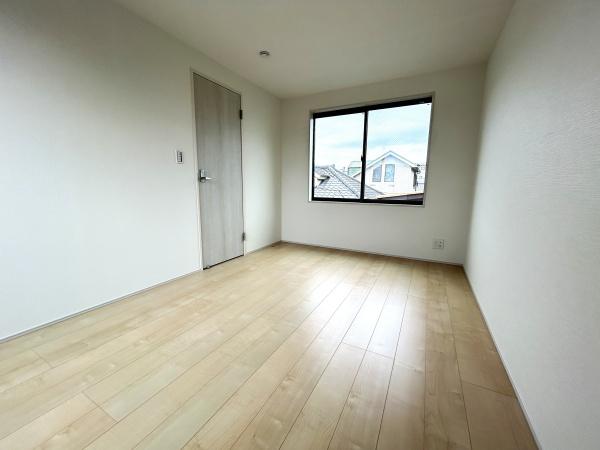 金沢区六浦東１丁目　新築一戸建て全２棟１号棟