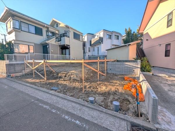 金沢区柴町　新築一戸建て全１棟