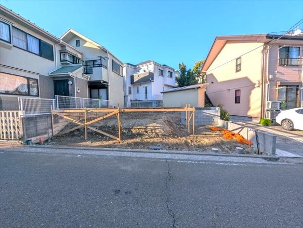 金沢区柴町　新築一戸建て全１棟