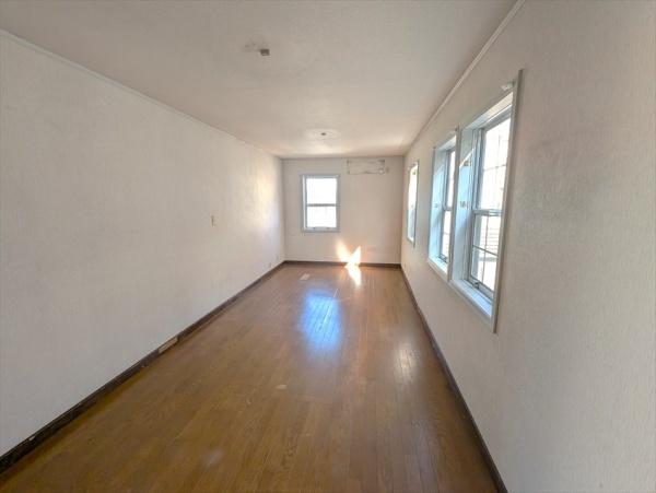 横浜市磯子区岡村１丁目の中古一戸建て