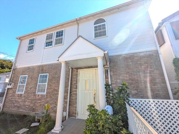 横浜市磯子区岡村１丁目の中古一戸建て