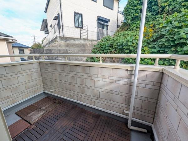 横浜市港南区上永谷6丁目の中古一戸建て(バルコニー)