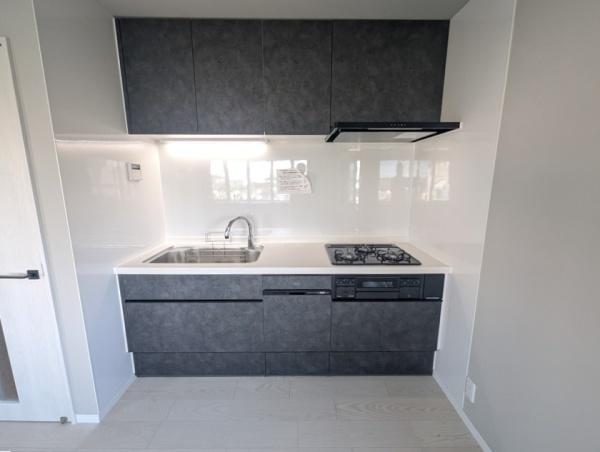 金沢区富岡西１丁目　中古一戸建て